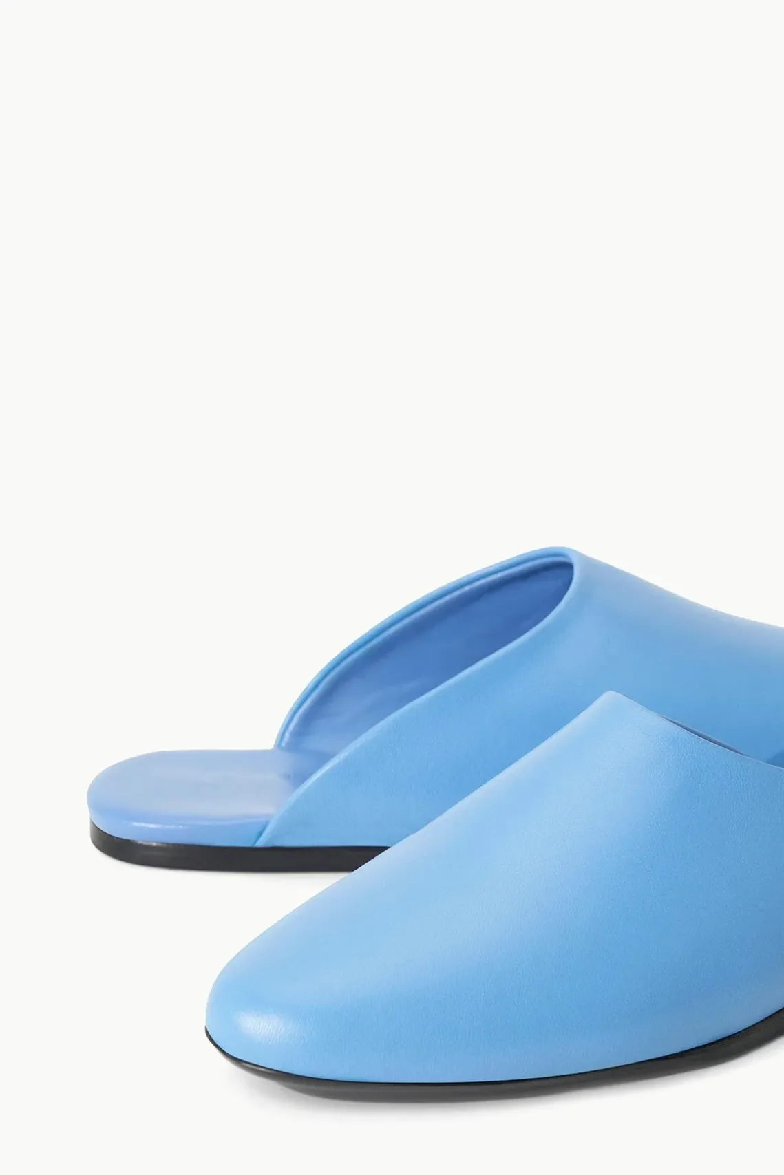 ABBY SLIPPER STAUD BLUE
