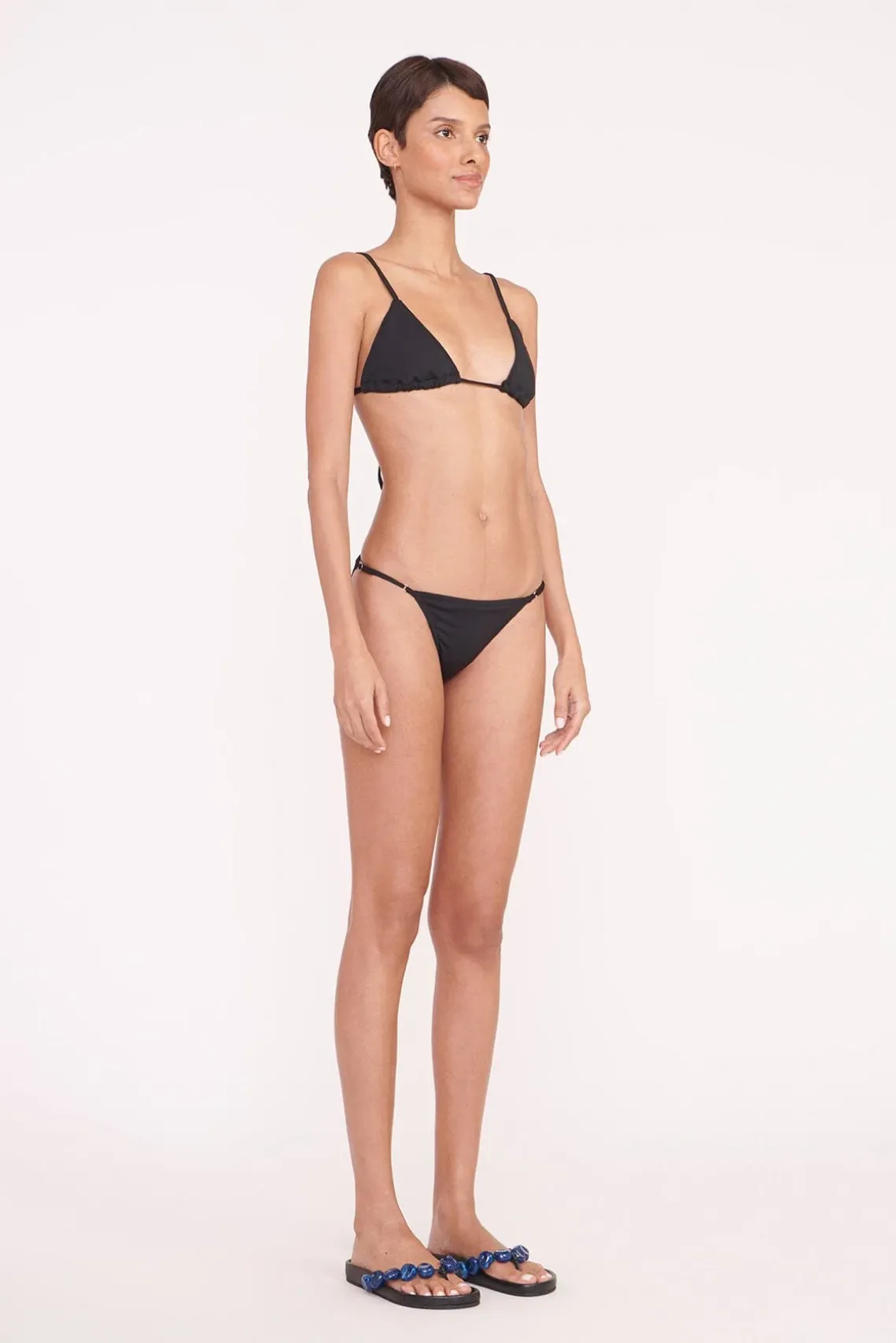 ALEXIS TRIANGLE TOP BLACK
