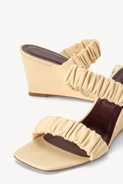 FRANKIE WEDGE CREAM