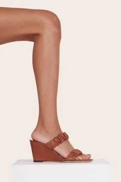FRANKIE WEDGE TAN