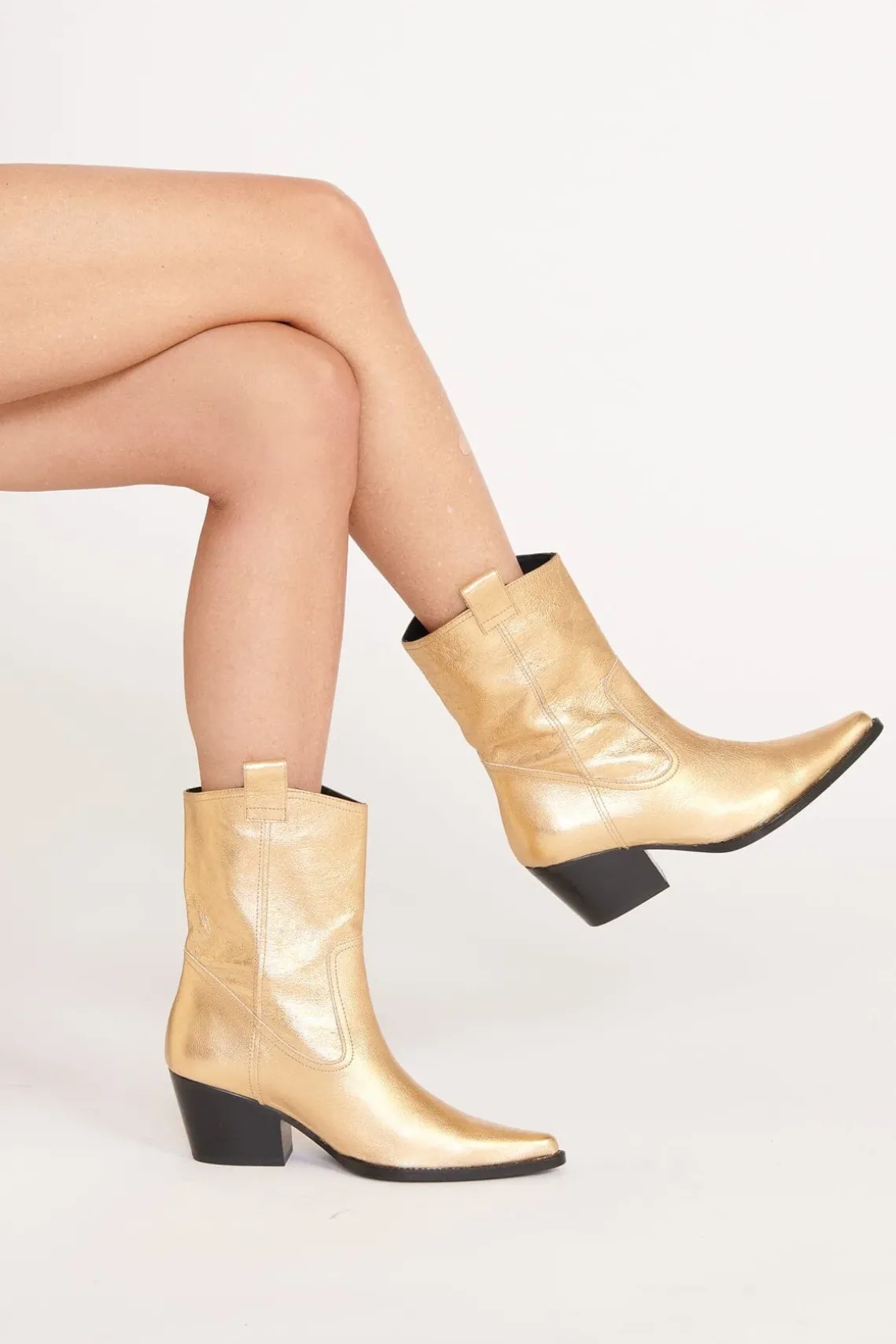 JUNE BOOT GOLD