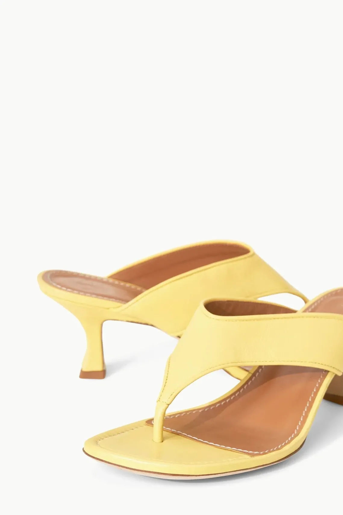 NATALIA THONG SANDAL BUTTERCUP