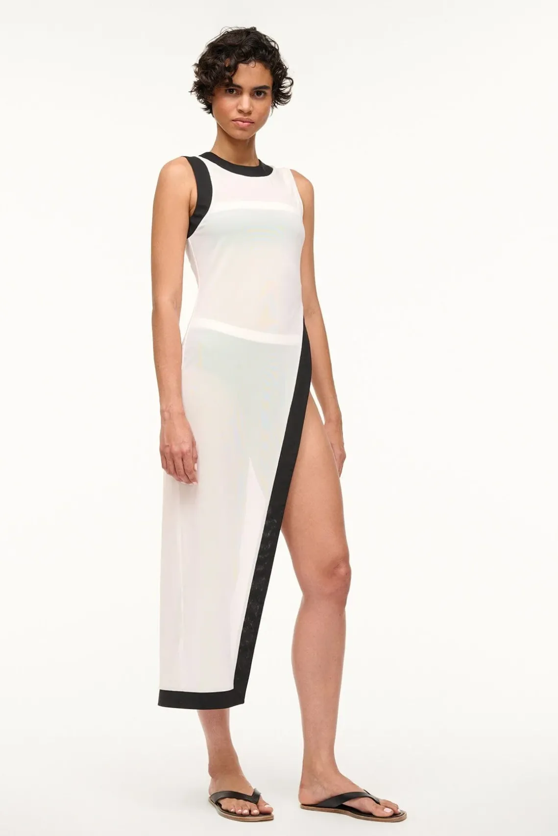 POINTER COVERUP TOP WHITE BLACK
