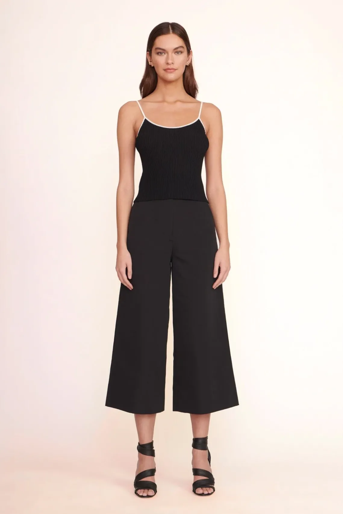 SOLEIL TOP BLACK WHITE