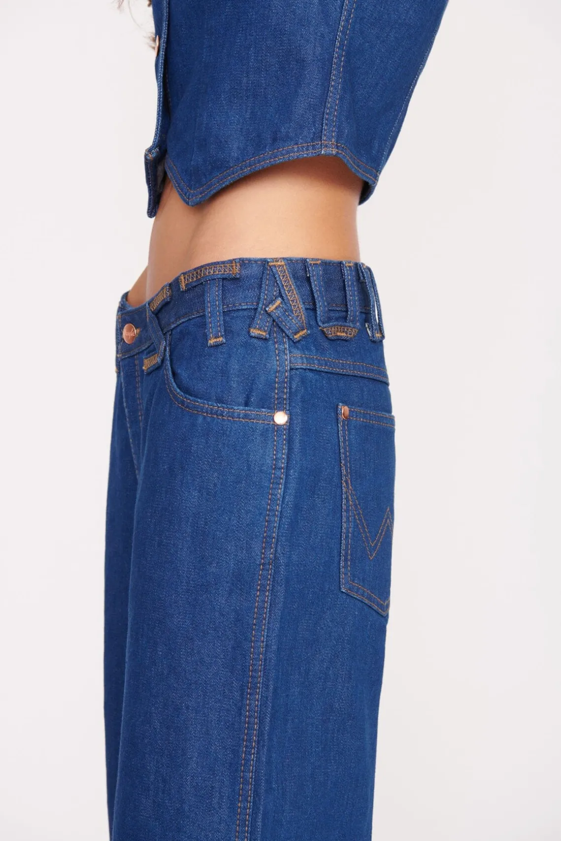 STAUD + WRANGLER THE LOOSE JEAN DARK RINSE